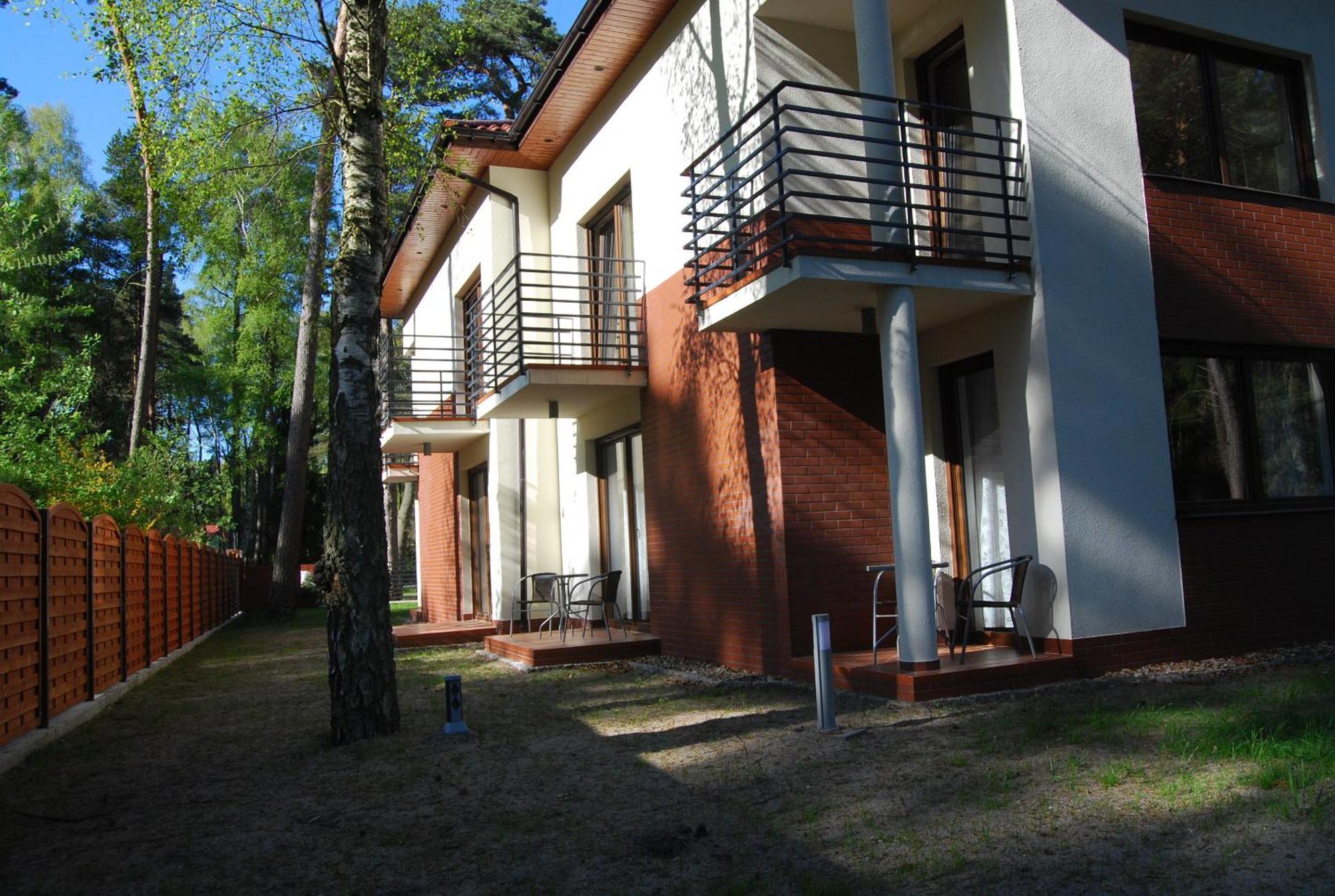 Villa Veell - Tylko 4 Minuty Od Pieknej Szerokiej Plazy Поберово Экстерьер фото